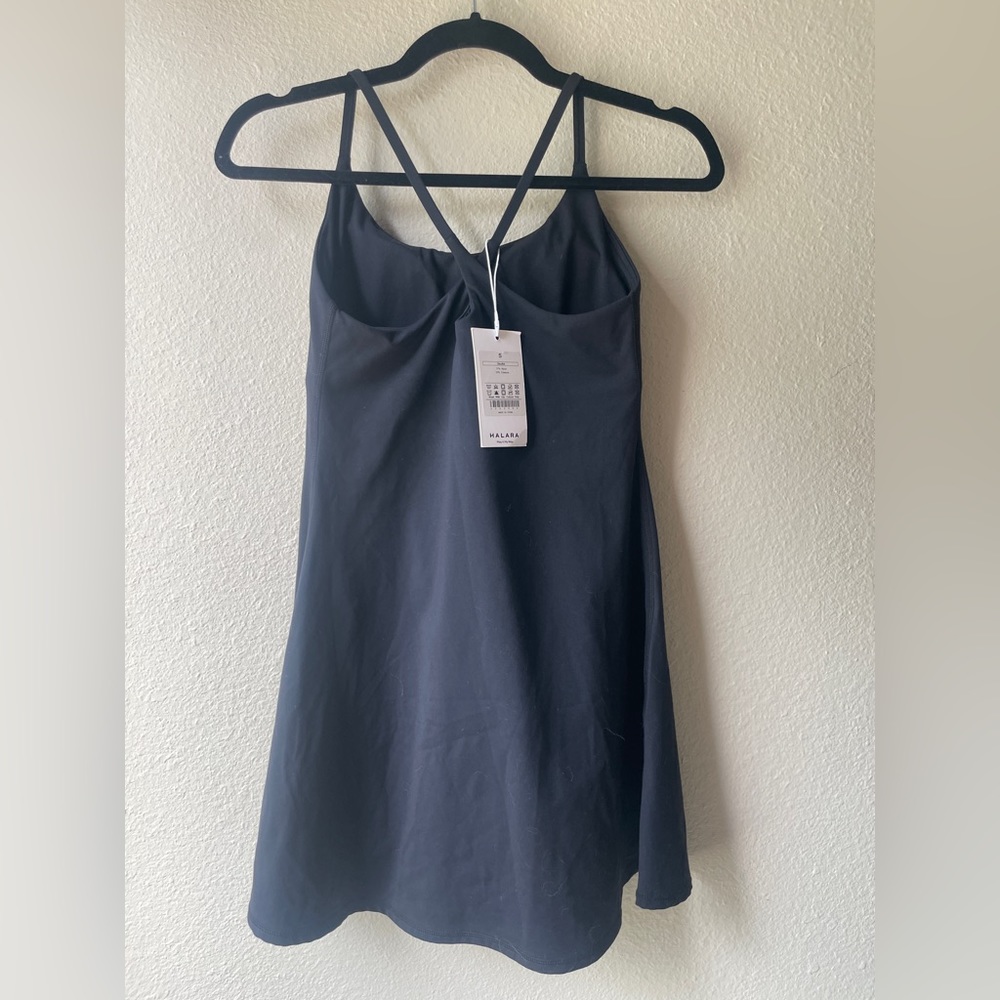 NWOT HALARA Cloudful Backless 2-in-1 Black Workout Dress